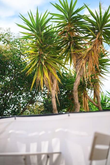 La Villa Julia - Calme - Spacieux - Parking Prive - Climatisation Menton Exterior photo