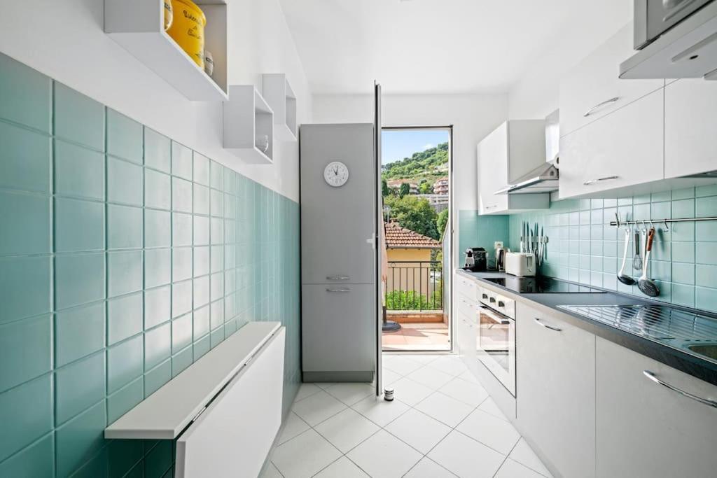 La Villa Julia - Calme - Spacieux - Parking Prive - Climatisation Menton Exterior photo